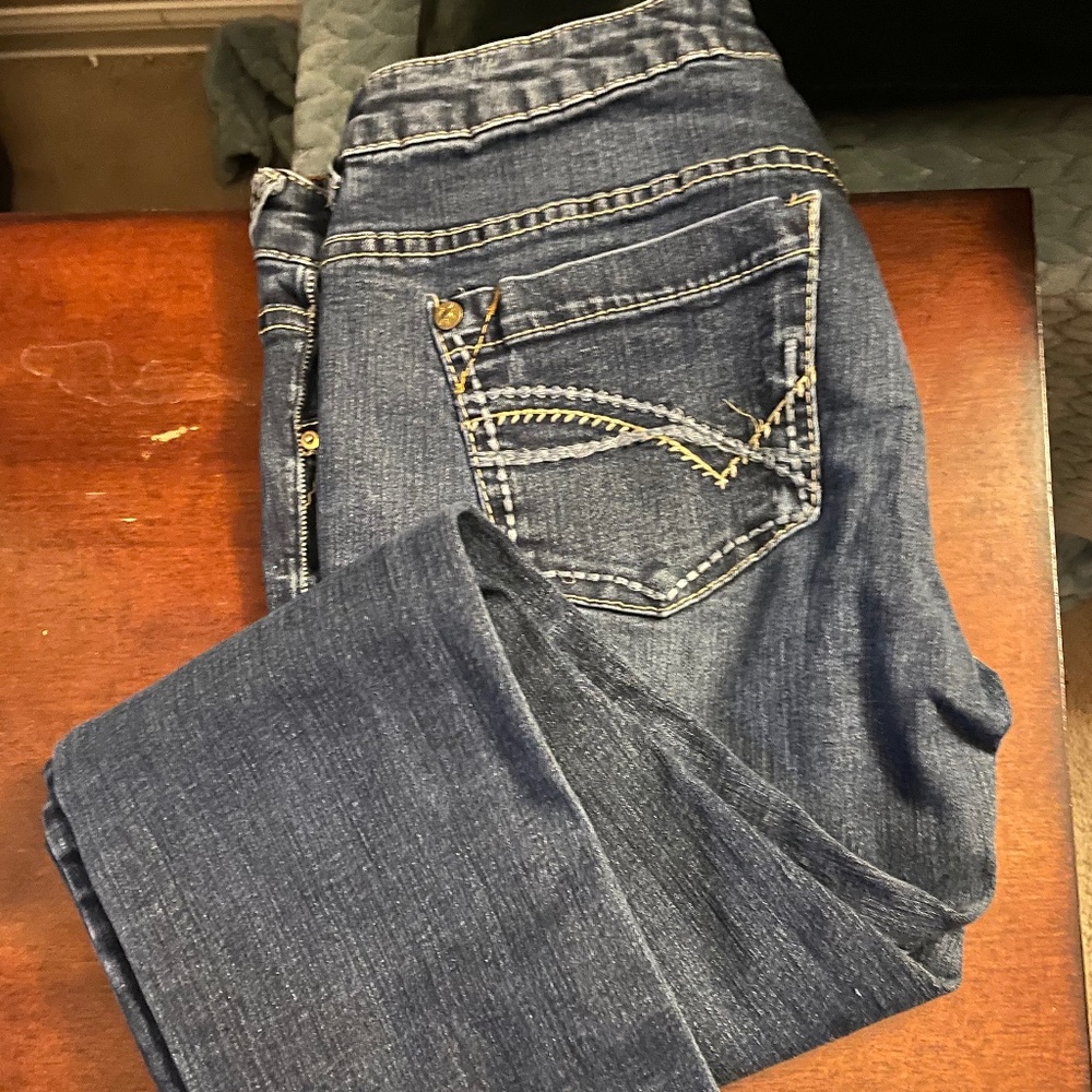 Low rise denim bootcut